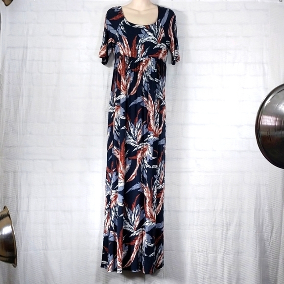 NWT Ingrid & Isabel Maxi Dress Leaf Design Short Sleeve Sz S - Picture 1 of 6